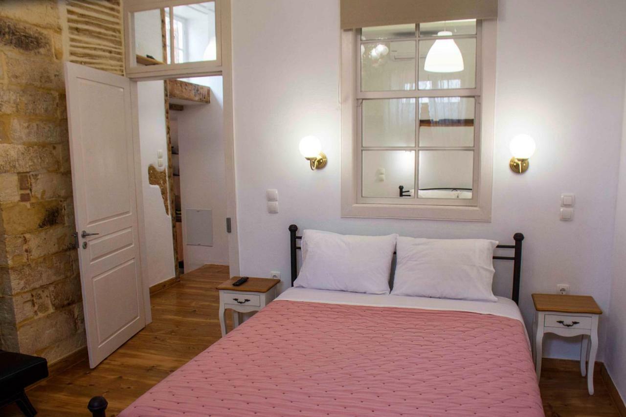 Apartament Door *