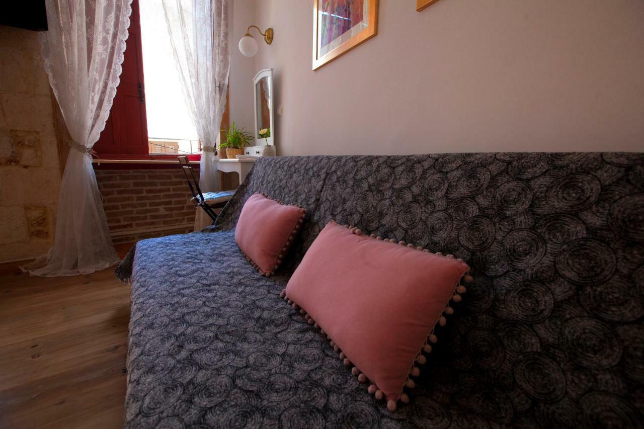 Apartament Door Chania (Crete)
